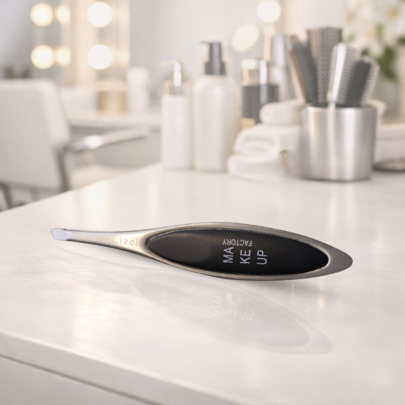 Salon Studio Tweezer
