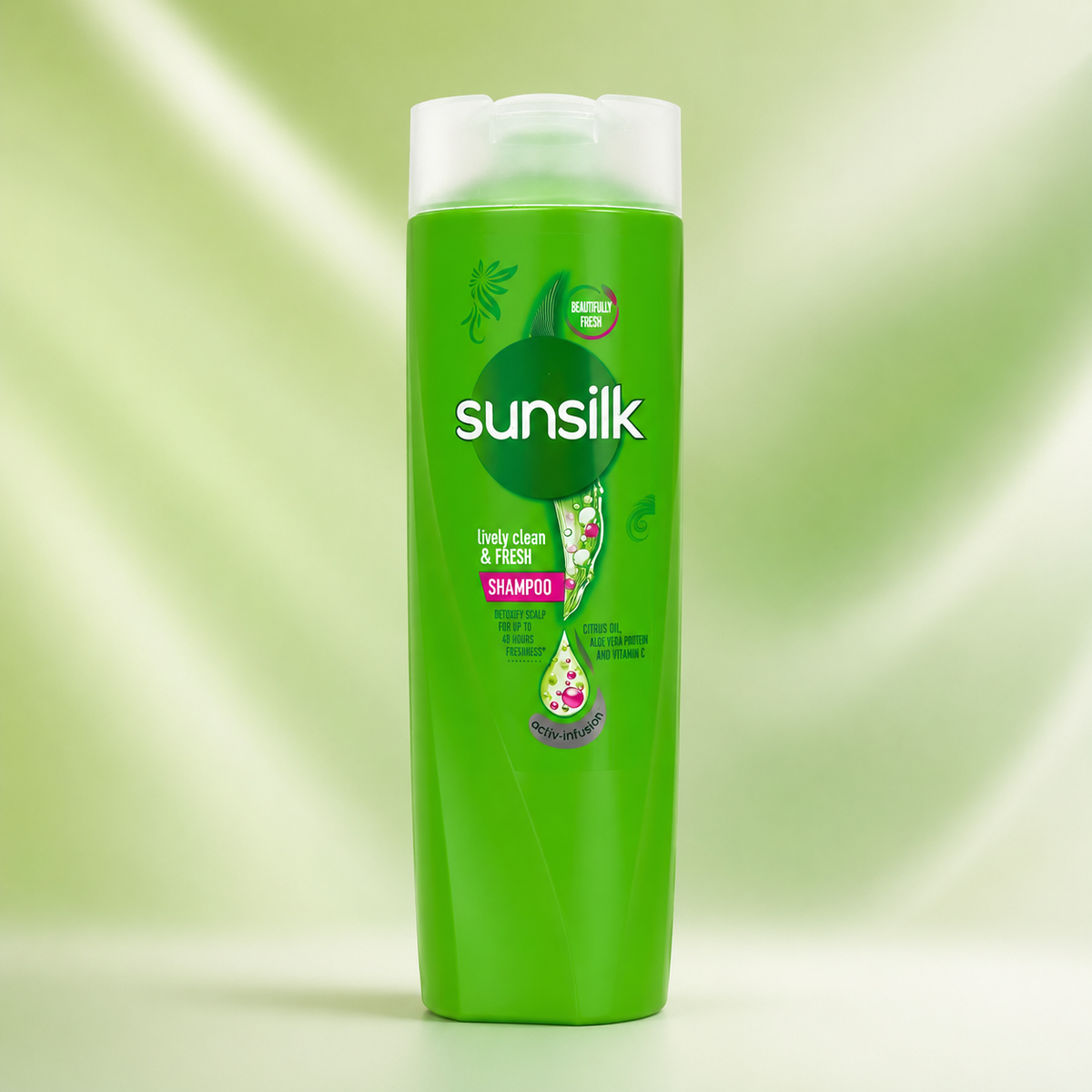 Sunsilk Lively Clean & Fresh Shampoo 300ml | VYBEÂ®